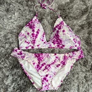 Tie dye VS bathing suit set